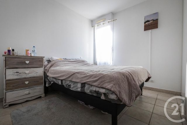 Appartement F2 à louer - 2 pièces - 43.67 m2 - CLERMONT L HERAULT - 34 - LANGUEDOC-ROUSSILLON - Century 21 Agi Immobilier