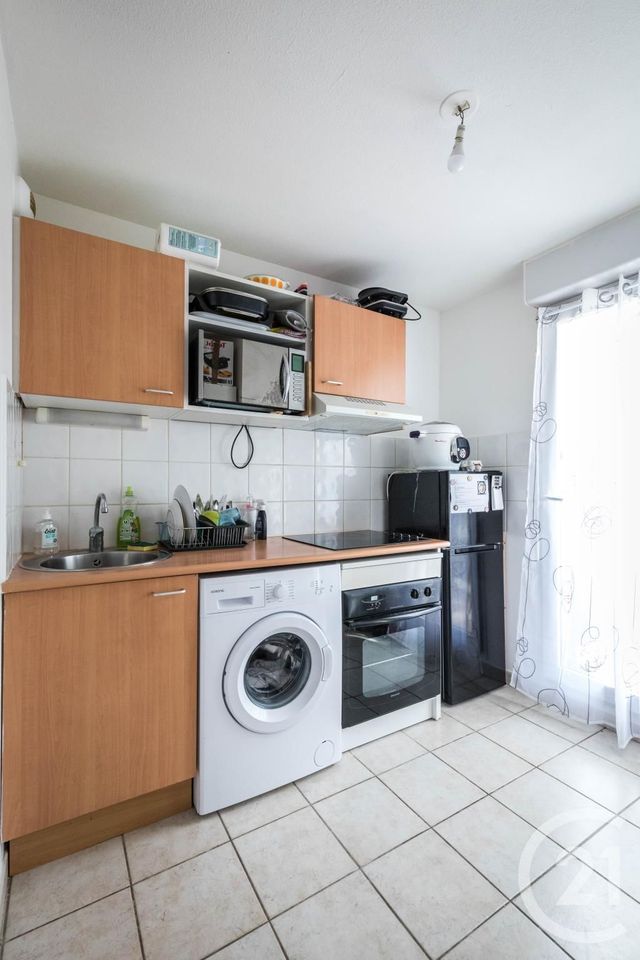 Appartement F2 à louer - 2 pièces - 43.67 m2 - CLERMONT L HERAULT - 34 - LANGUEDOC-ROUSSILLON - Century 21 Agi Immobilier