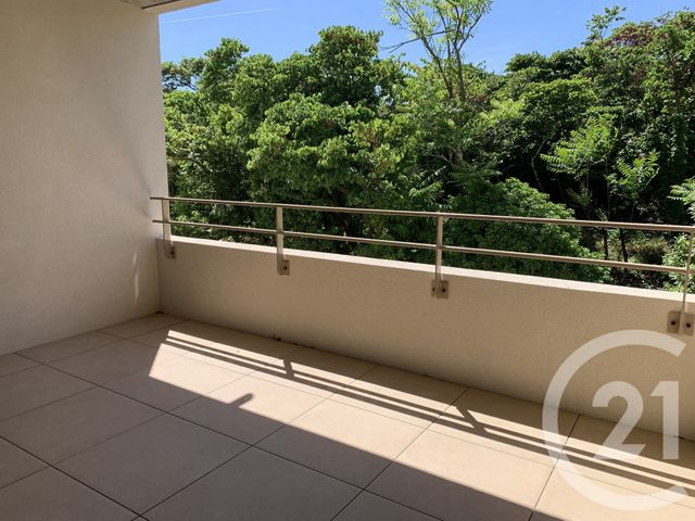 Appartement F2 à louer - 2 pièces - 48.2 m2 - CLERMONT L HERAULT - 34 - LANGUEDOC-ROUSSILLON - Century 21 Agi Immobilier