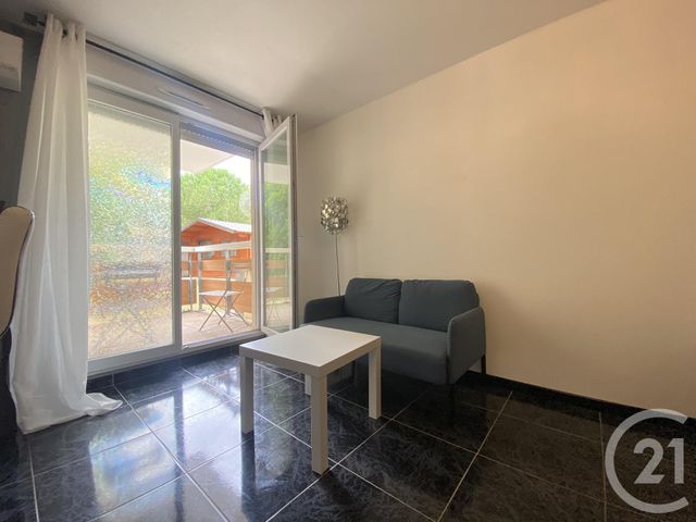Appartement F1 à louer - 1 pièce - 27.57 m2 - CLERMONT L HERAULT - 34 - LANGUEDOC-ROUSSILLON - Century 21 Agi Immobilier