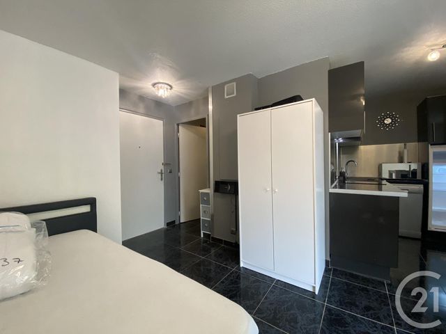 Appartement F1 à louer - 1 pièce - 27.57 m2 - CLERMONT L HERAULT - 34 - LANGUEDOC-ROUSSILLON - Century 21 Agi Immobilier